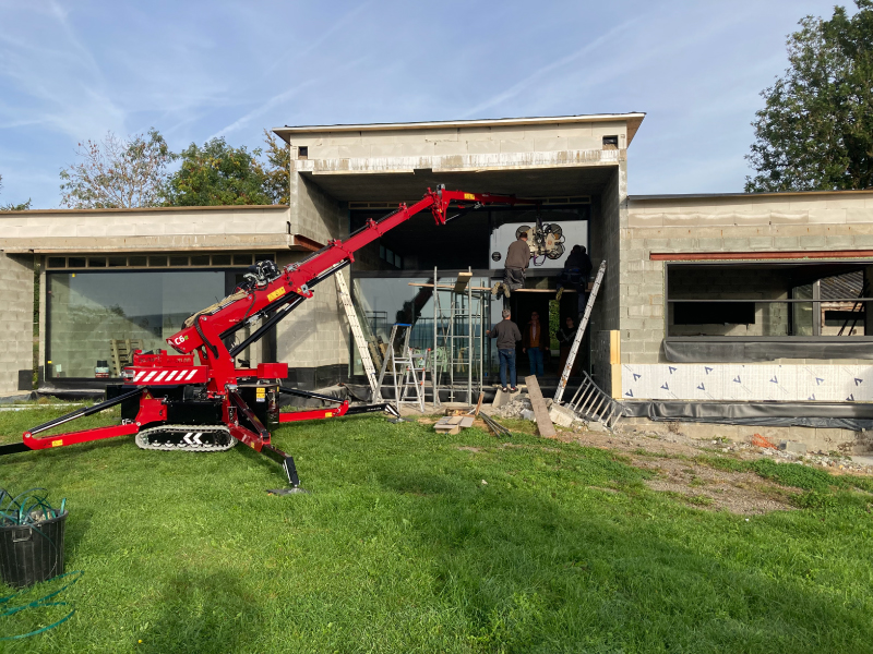 Acquisition d’une seconde mini grue sur chenille full électrique en 2023